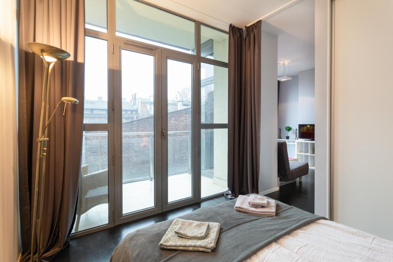 Secret Charm Fully Equipped Apt With Balcony クラクフ エクステリア 写真