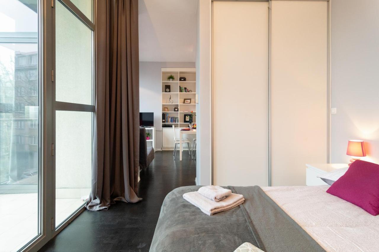 Secret Charm Fully Equipped Apt With Balcony クラクフ エクステリア 写真